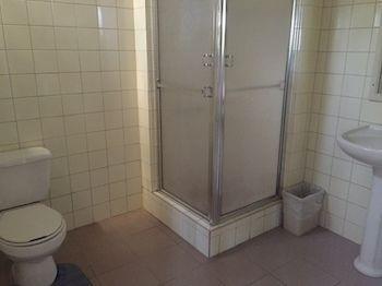 Hillside Apartments Kingstown Luaran gambar